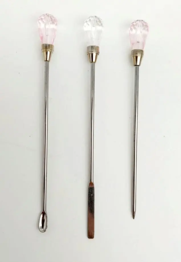 Resin & Epoxy : Popping Metal Pins