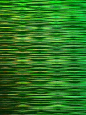 2006967 : Cricut Premium Vinyl Perm Holo Threads 305Cm X 122Cm (True Green) (Maker / Explore)