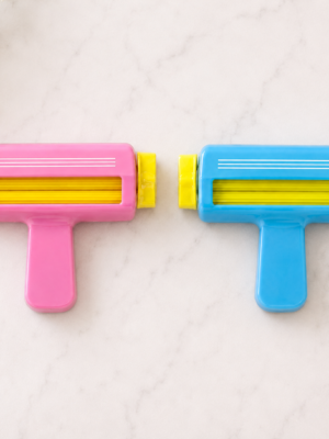 Arts & Crafts : Small Crimping Tool (Blue & Pink)