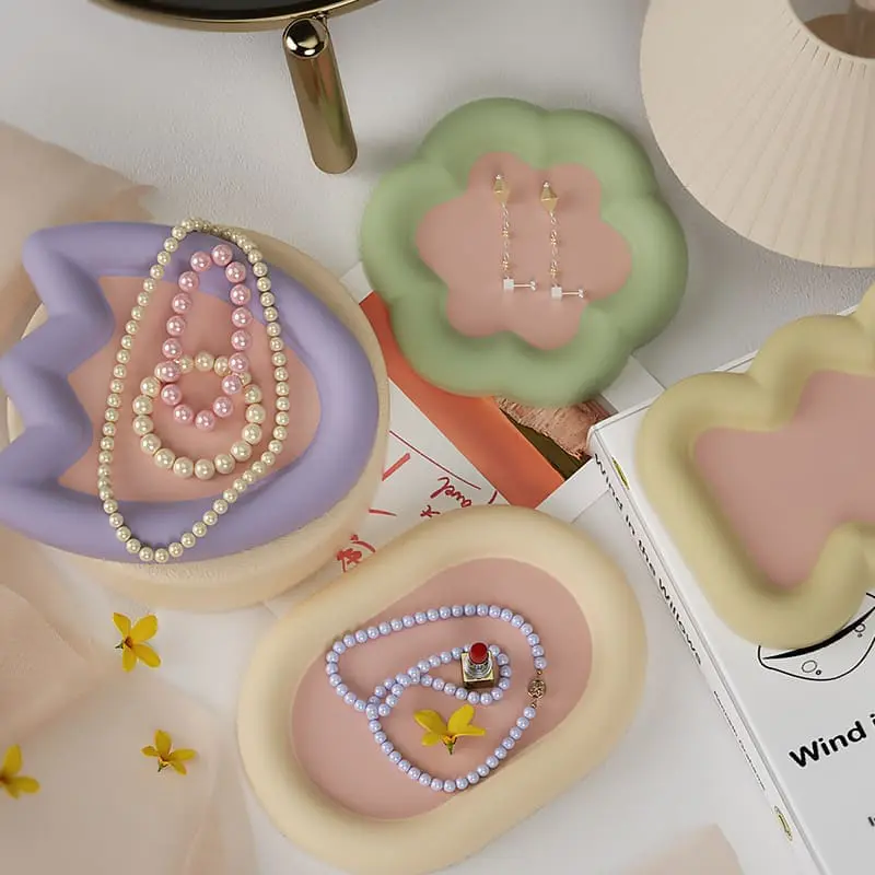 Resin & Epoxy : Shaped Coaster/Tray Silicone Moulds (5 Different Shapes)