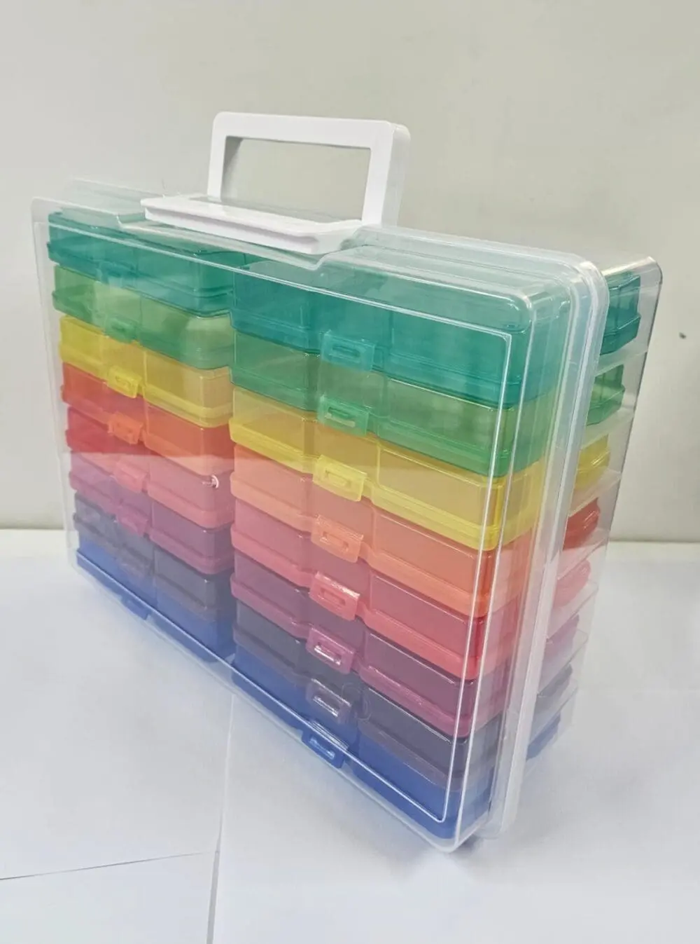 Storage Container Colour.3 Arts & Crafts : 17 Piece Storage Container with 16 Inner Cases Plastic Storage Boxes with handle