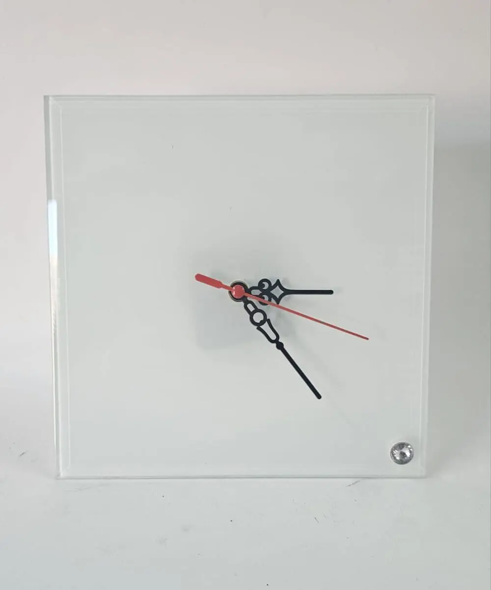 Sublimation Blanks : Glossy Tile Glass Clocks For Sublimation (20 by 20cm)