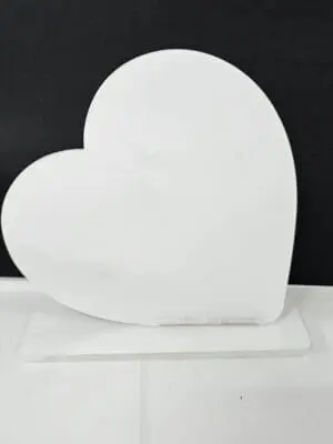 Side heart and lip with stand Laser Sublimation Blanks : 3mm Side Heart Clear Shape Acrylic with lip & 5mm Clear Stand