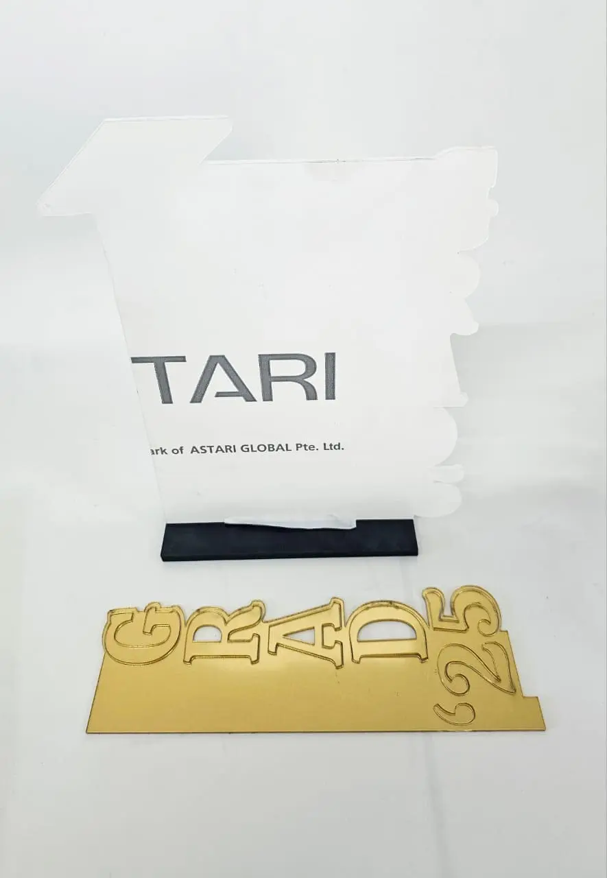 Option 3 Grad Blank with RG3 Laser Acrylic Blanks : DIY Blank Clear 3mm Acrylic Graduation with Grad Year in Gold Mirror, Mortarboard (Hat) + Black Tassel & 6mm Black Melamine Stand (Option 3)