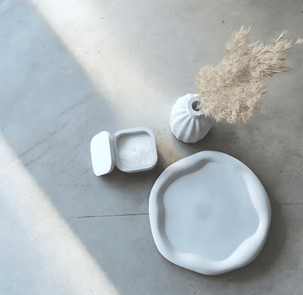 Silicone Moulds  : 4 Piece Square Small Container Set, Vase and Irregular Tray Silicone Mould (Code TUM_AM) + Casting Support Jig for the Vase mould