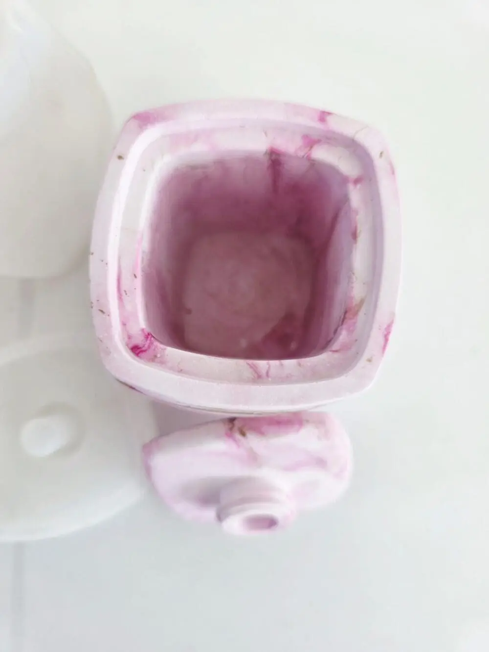 LongTwisted_SLD_02_g Silicone Mould : Long Twisted Soap & Lotion Dispenser or Diffusor Silicone (SLD_02)