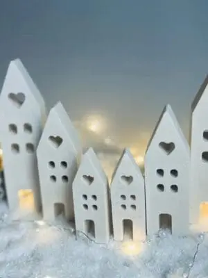 Irregular Long house4 Silicone Mould : 3 Piece Silicone Narrow Long House Mould (3phnl)