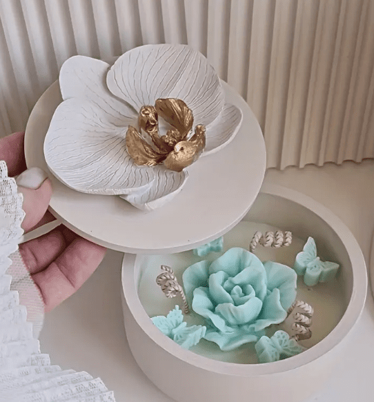 Orchid4 Silicone Mould : Phalaenopsis Orchid Flower Silicone Mould (PhlOrc)