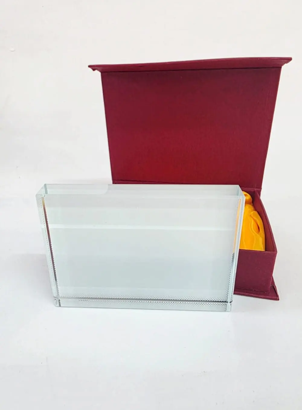 CG6 Sublimation Blanks : 2cm Thick Sublimation Crystal Glass (9 × 13 cm) – Premium Photo Block